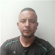 Profesional en entrenamiento deportivo y boxeador